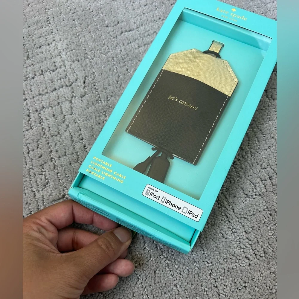 Kate Spade Portable Lighting Charging Cable for Apple Products